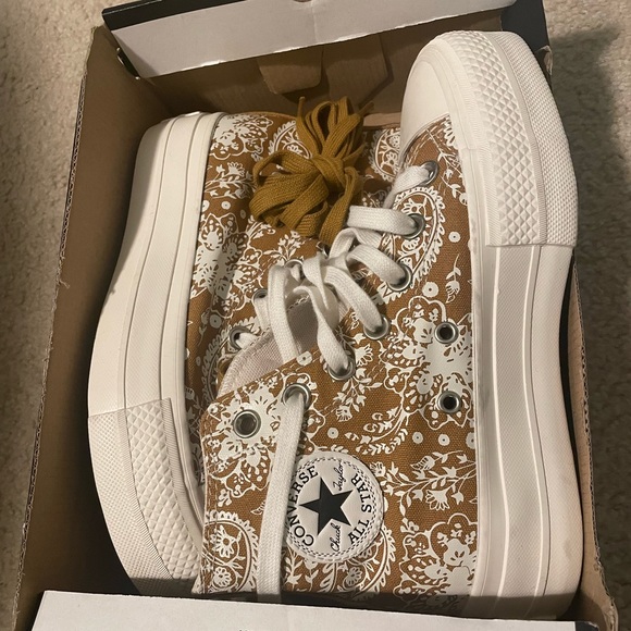 Platform Paisley Converse - Picture 3 of 3
